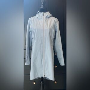 Lululemon Rain Rebel Jacket in Chambray / size 10